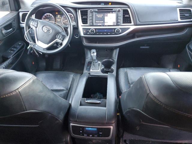 Photo 8 from auction – 2016 TOYOTA HIGHLANDER with VIN 5TDYKRFH0GS157212