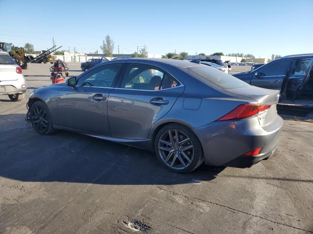 Foto 2 de la subasta – 2017 LEXUS IS 200T con VIN JTHBA1D25H5053765