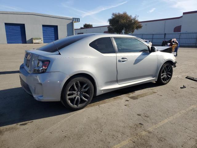 Photo 3 from auction – 2014 TOYOTA SCION TC with VIN JTKJF5C77E3076936