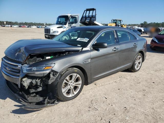 FORD TAURUS SE 2016 with VIN 1FAHP2D82GG131738 - Photo from auction