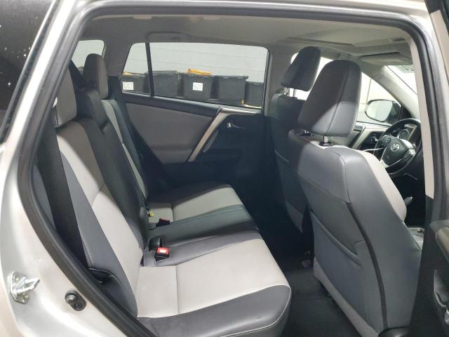 Photo 11 from auction – 2015 TOYOTA RAV4 LIMIT with VIN 2T3YFREV2FW180631