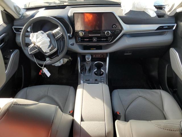 Photo 8 from auction – 2023 TOYOTA HIGHLANDER with VIN 5TDEBRCH2PS107001