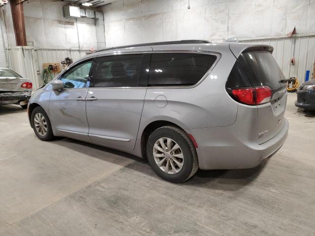 Photo 2 from auction – 2017 CHRYSLER PACIFICA T with VIN 2C4RC1BG1HR720424