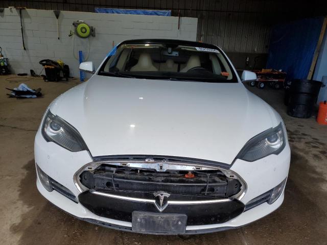 Photo 5 from auction – 2013 TESLA MODEL S with VIN 5YJSA1CN6DFP22972