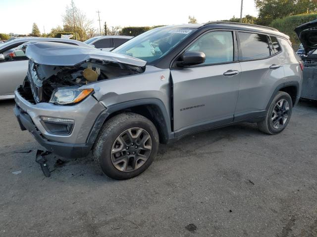 JEEP COMPASS TR 2018 with VIN 3C4NJDDB2JT174596 - Photo from auction