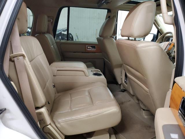 Photo 11 from auction – 2010 LINCOLN NAVIGATOR with VIN 5LMJJ2J51AEJ09720