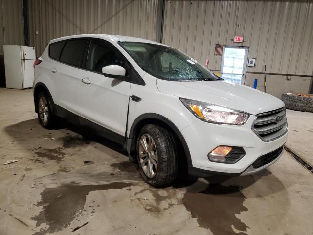Photo 4 from auction – 2019 FORD ESCAPE SE with VIN 1FMCU9GD2KUC06765