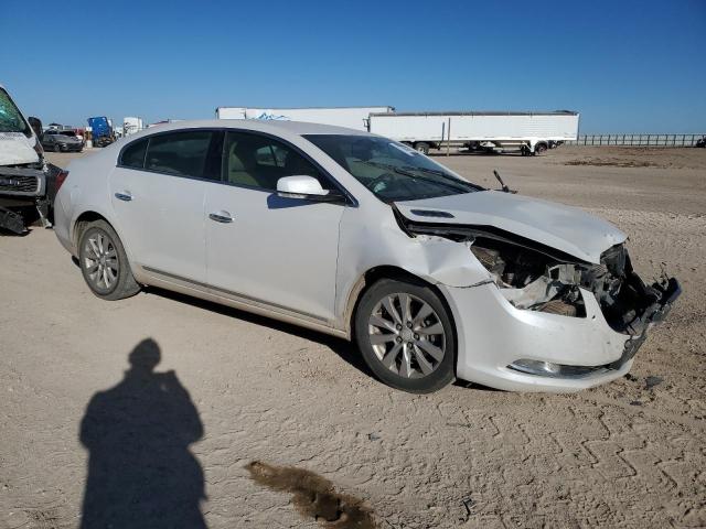 Photo 4 from auction – 2016 BUICK LACROSSE with VIN 1G4GB5GR4GF159147