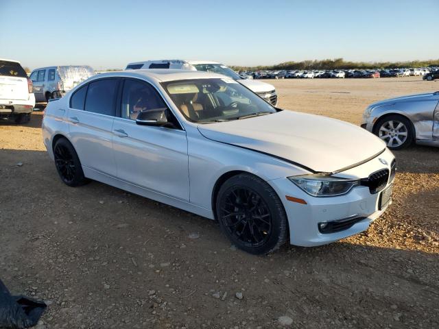 Foto 4 de la subasta – 2015 BMW 335 I con VIN WBA3A9C5XFKW74219