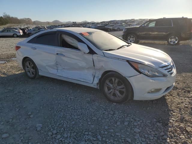 Photo 4 from auction – 2013 HYUNDAI SONATA SE with VIN 5NPEC4AB8DH534148