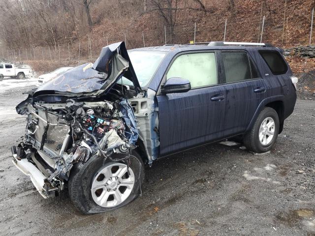 TOYOTA 4RUNNER SR 2022 with VIN JTEMU5JR5N6027968 - Photo from auction