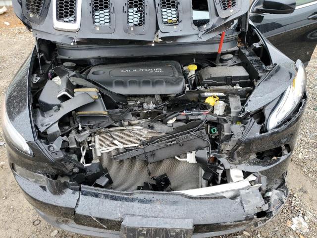 Photo 12 from auction – 2018 JEEP CHEROKEE L with VIN 1C4PJLLB5JD590748