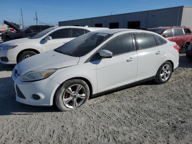 FORD FOCUS SE 2014 with VIN 1FADP3F20EL253581 - Photo from auction