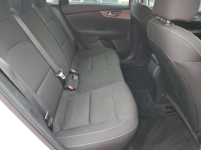 Photo 10 from auction – 2019 KIA FORTE FE with VIN 3KPF24AD5KE128161