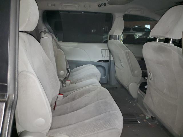 Photo 11 from auction – 2011 TOYOTA SIENNA with VIN 5TDKK3DC9BS021499