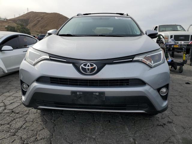 Photo 5 from auction – 2016 TOYOTA RAV4 XLE with VIN 2T3WFREV7GW253338