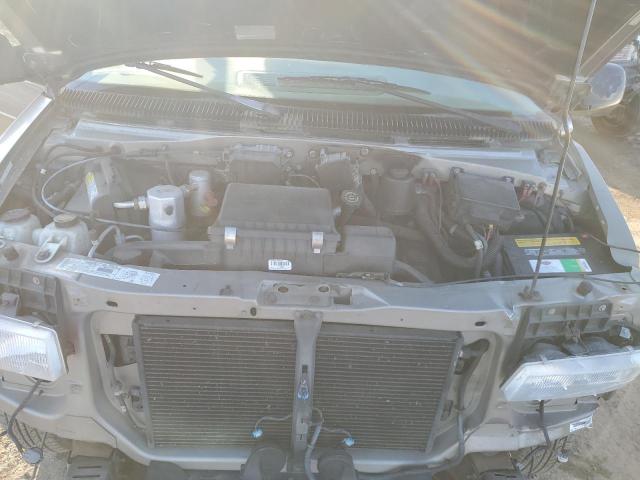 Photo 12 from auction – 2001 CHEVROLET ASTRO with VIN 1GNDM19W11B109339