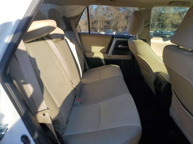 Photo 11 from auction – 2018 TOYOTA 4RUNNER SR with VIN JTEBU5JR3J5510169