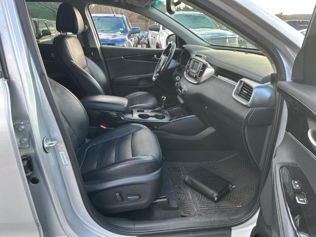 Photo 5 from auction – 2016 KIA SORENTO EX with VIN 5XYPHDA14GG011416