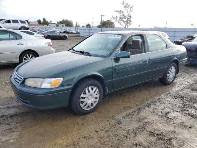 TOYOTA CAMRY CE 2000 with VIN JT2BG22K7Y0518934 - Photo from auction