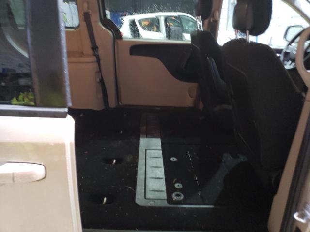 Photo 11 from auction – 2015 DODGE GRAND CARA with VIN 2C4RDGBG5FR668793