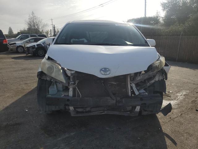 Photo 5 from auction – 2011 TOYOTA SIENNA LE with VIN 5TDJK3DC3BS004158