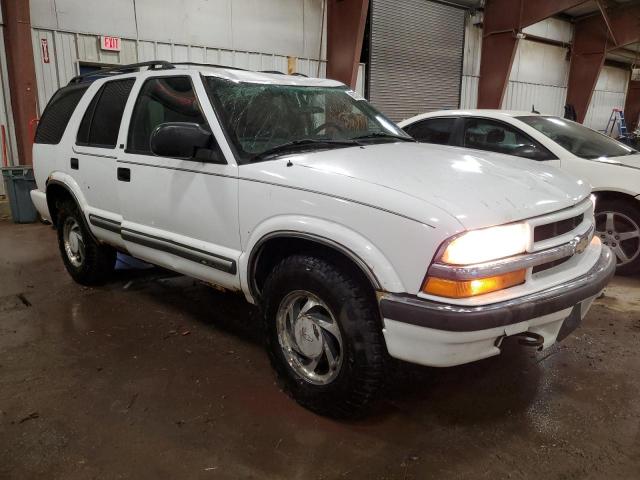 Photo 4 from auction – 2001 CHEVROLET BLAZER with VIN 1GNDT13W312122184