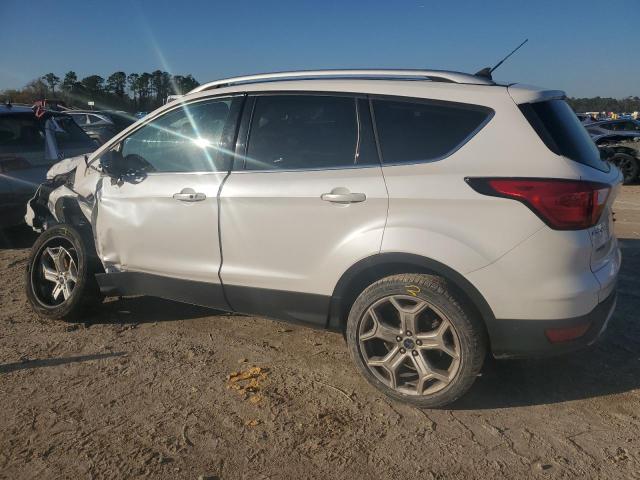 Photo 2 from auction – 2019 FORD ESCAPE TIT with VIN 1FMCU0J96KUB83054