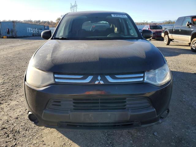 Photo 5 from auction – 2014 MITSUBISHI OUTLANDER with VIN JA4AD2A3XEZ002140