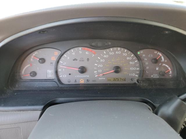 Photo 9 from auction – 2003 TOYOTA SEQUOIA SR with VIN 5TDBT44A63S162355
