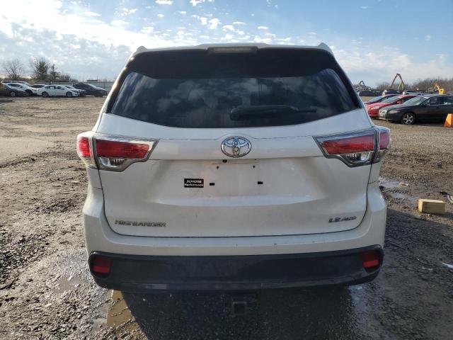 Photo 6 from auction – 2015 TOYOTA HIGHLANDER with VIN 5TDBKRFH6FS221774