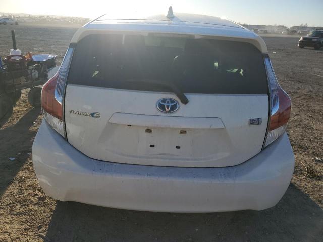 Photo 6 from auction – 2015 TOYOTA PRIUS C with VIN JTDKDTB30F1094289