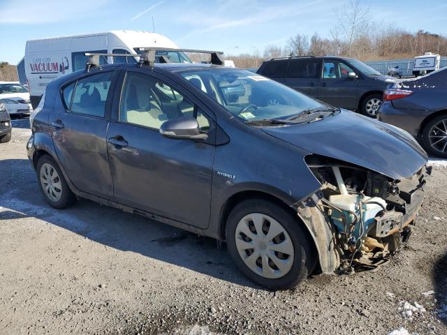 Photo 4 from auction – 2012 TOYOTA PRIUS C with VIN JTDKDTB31C1027910