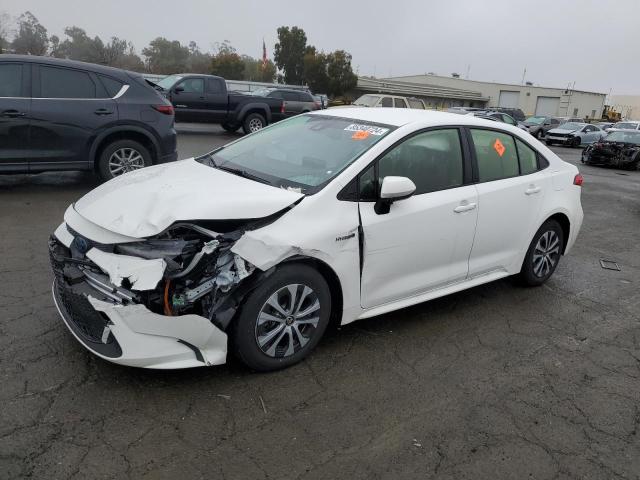 TOYOTA COROLLA LE 2020 with VIN JTDEBRBE4LJ003222 - Photo from auction