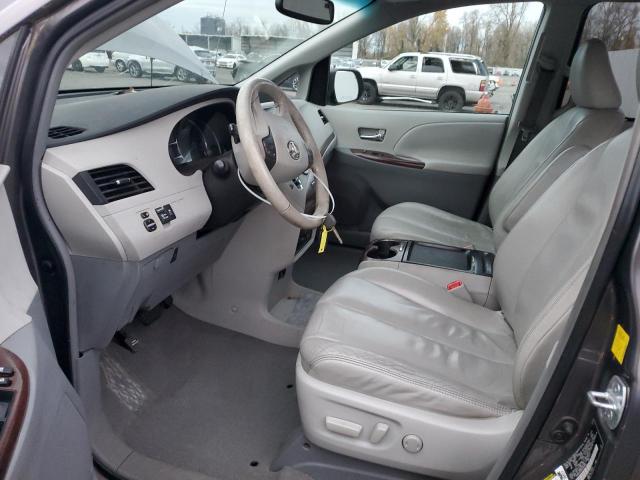 Photo 7 from auction – 2011 TOYOTA SIENNA XLE with VIN 5TDYK3DC6BS091648