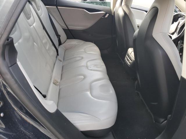Photo 10 from auction – 2013 TESLA MODEL S with VIN 5YJSA1CG4DFP03919