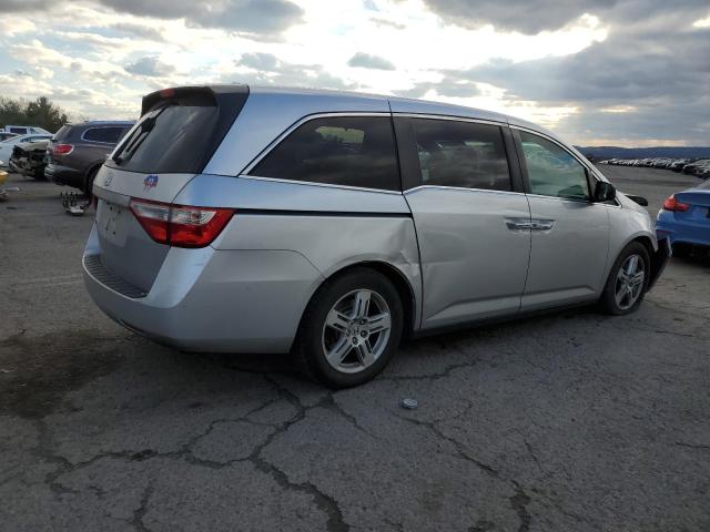 Photo 3 from auction – 2011 HONDA ODYSSEY EX with VIN 5FNRL5H62BB088770