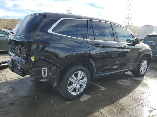Photo 3 from auction – 2017 HONDA PILOT LX with VIN 5FNYF6H18HB101964