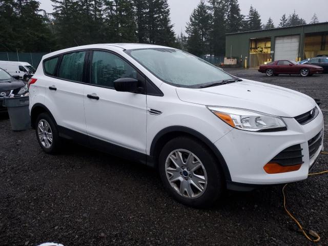Снимка 4 от търг – 2014 FORD ESCAPE S с VIN 1FMCU0F71EUD95498