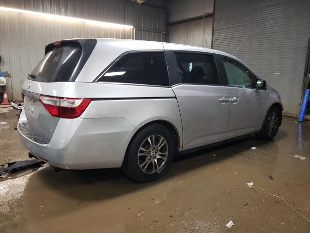 Photo 3 from auction – 2013 HONDA ODYSSEY EX with VIN 5FNRL5H43DB042981