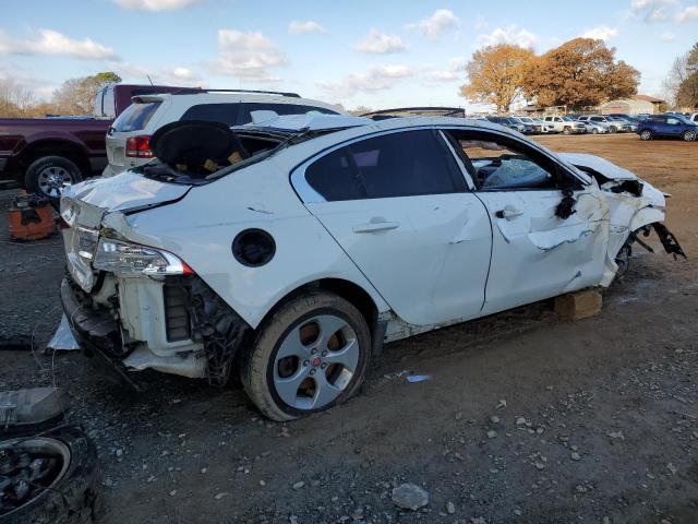 Photo 3 from auction – 2018 JAGUAR XE with VIN SAJAR4FX7JCP37302