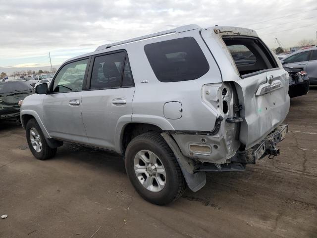 Photo 2 from auction – 2015 TOYOTA 4RUNNER SR with VIN JTEBU5JRXF5256029