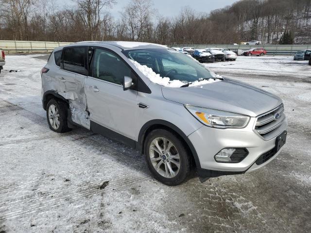 Photo 4 from auction – 2017 FORD ESCAPE SE with VIN 1FMCU0GD7HUC21735