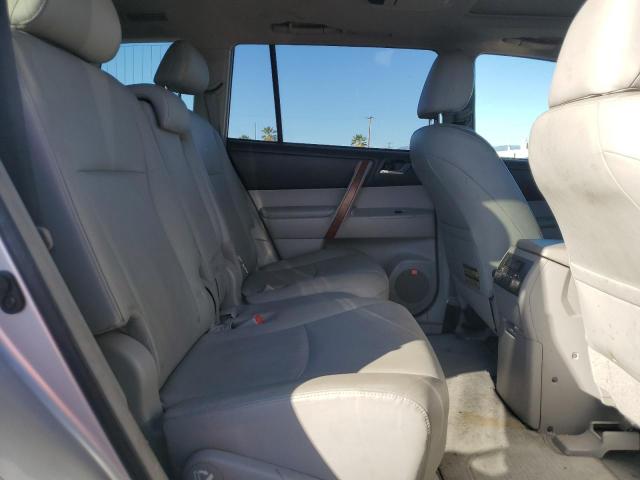 Photo 11 from auction – 2010 TOYOTA HIGHLANDER with VIN JTEYK3EH4A2104070