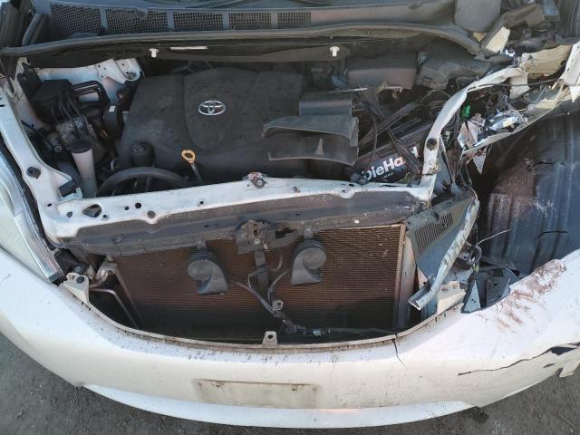 Photo 12 from auction – 2017 TOYOTA SIENNA XLE with VIN 5TDYZ3DC3HS871451