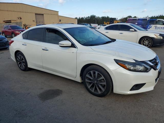 Photo 4 from auction – 2016 NISSAN ALTIMA 2.5 with VIN 1N4AL3AP6GC226261