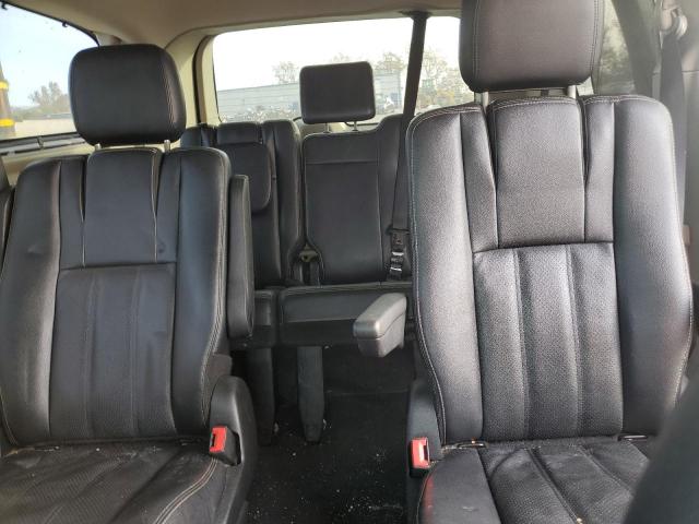 Photo 10 from auction – 2014 CHRYSLER TOWN & COU with VIN 2C4RC1CG3ER180116