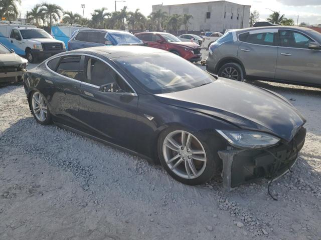 Photo 4 from auction – 2013 TESLA MODEL S with VIN 5YJSA1CG4DFP03919