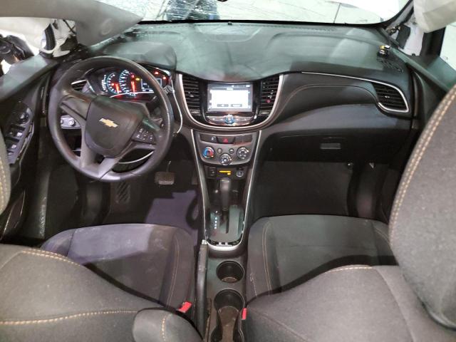 Photo 8 from auction – 2017 CHEVROLET TRAX LS with VIN 3GNCJNSB3HL254328