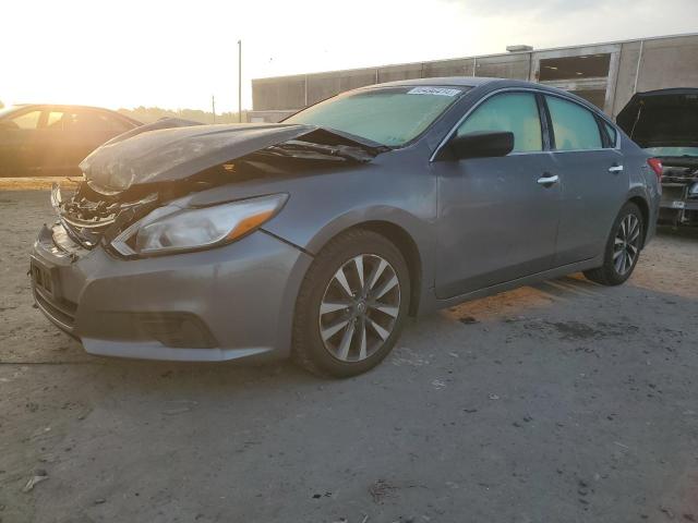 NISSAN ALTIMA 2.5 2017 with VIN 1N4AL3AP8HC190395 - Photo from auction